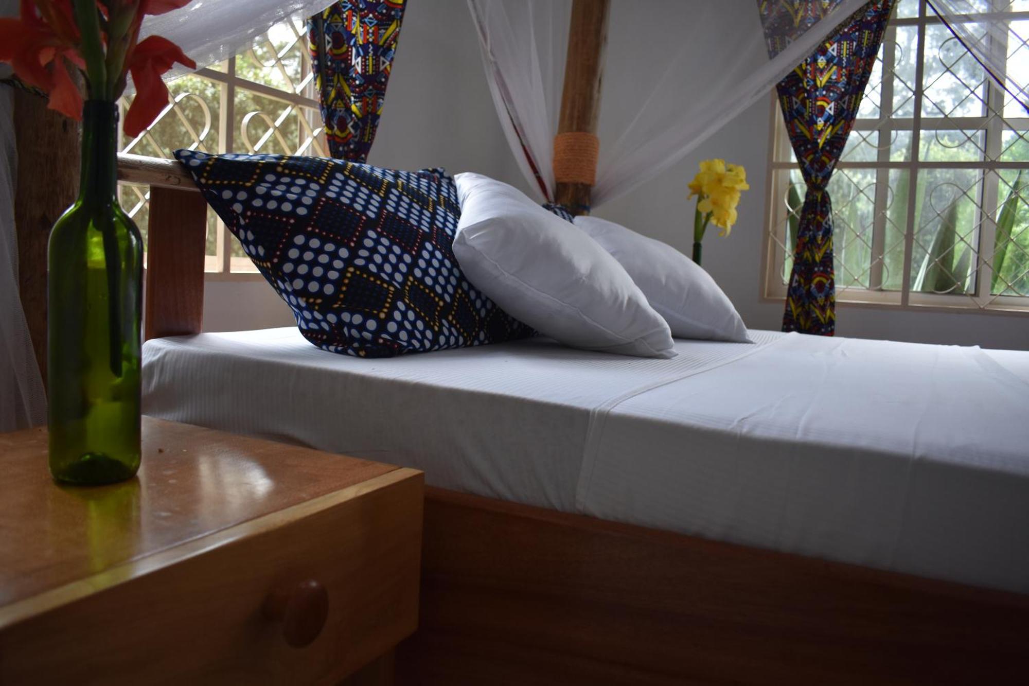 Kilimanjaro Accommodation Msaranga Екстериор снимка