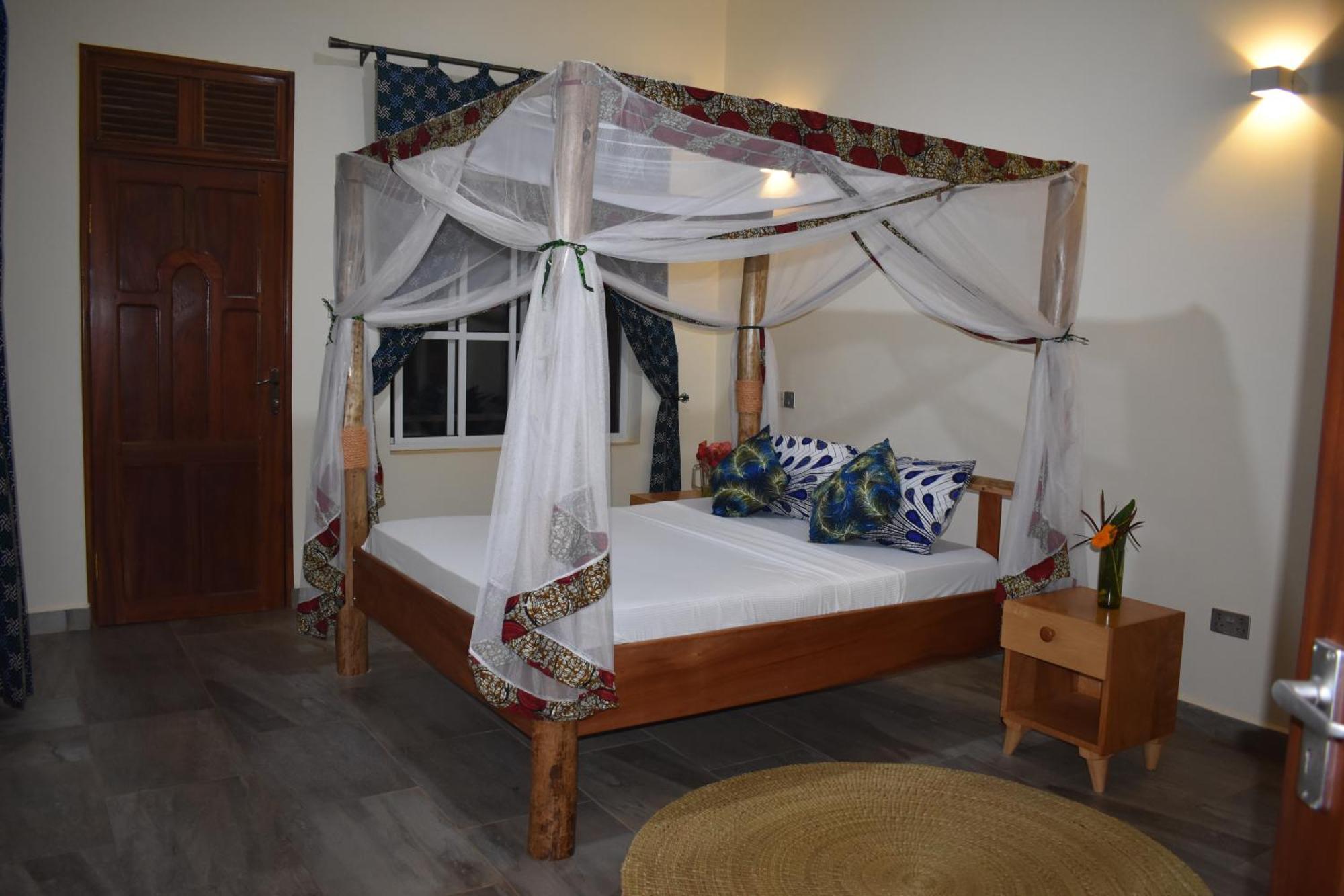 Kilimanjaro Accommodation Msaranga Екстериор снимка
