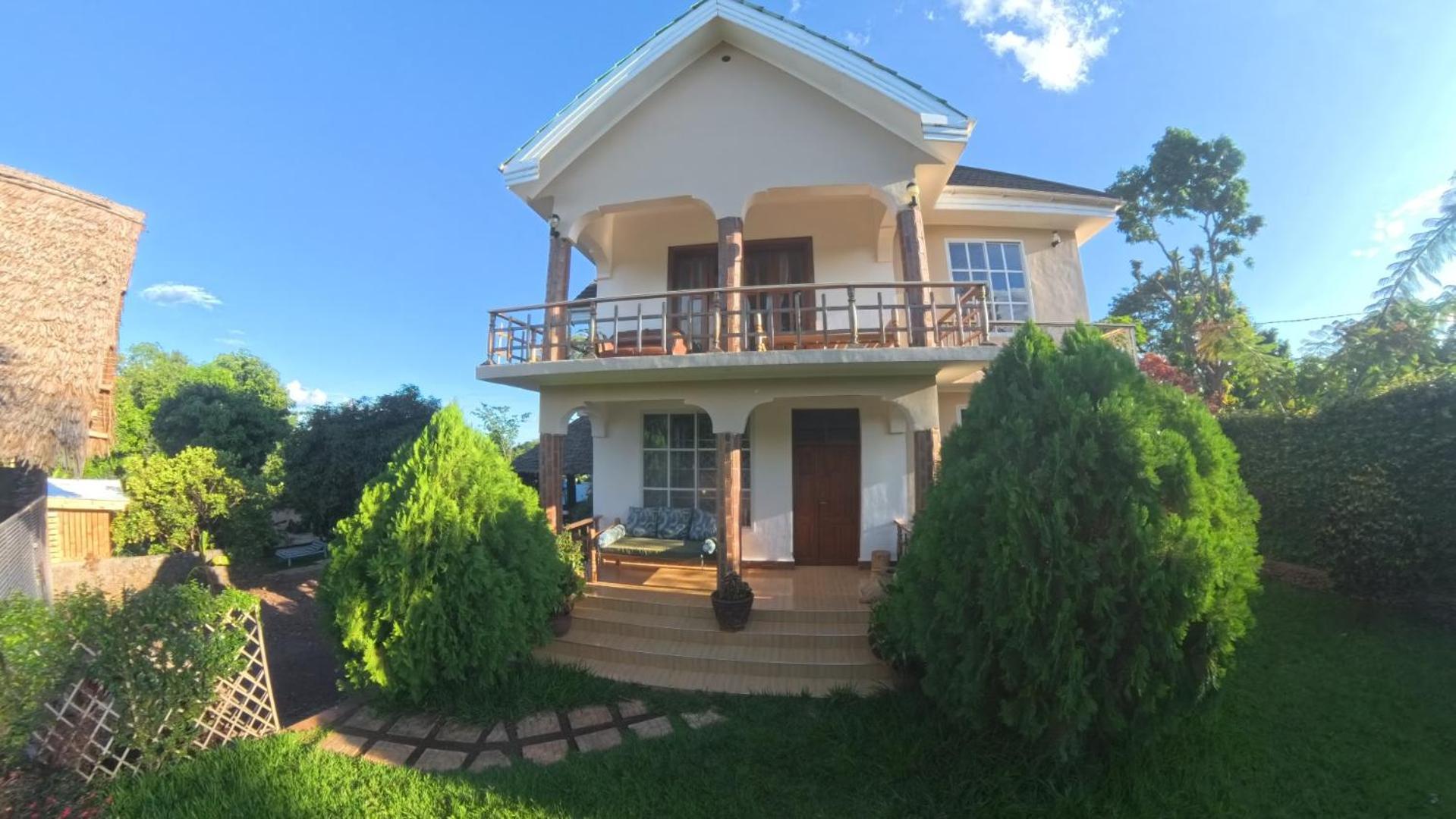 Kilimanjaro Accommodation Msaranga Екстериор снимка