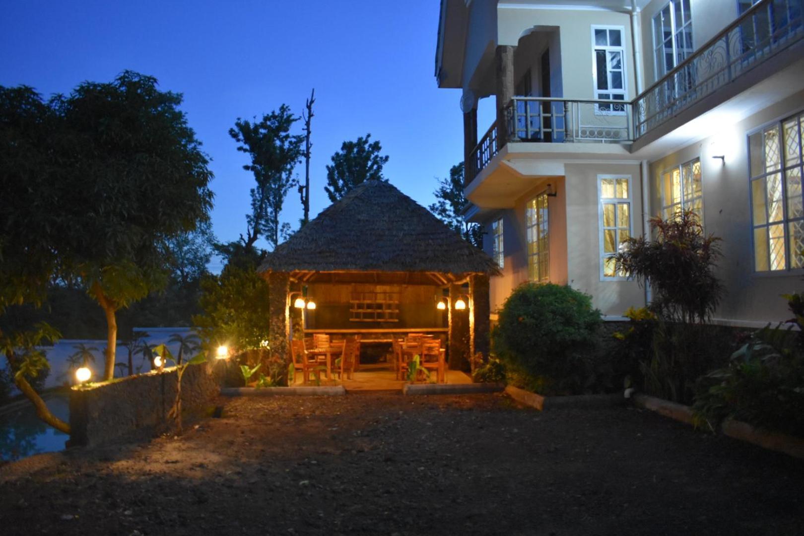 Kilimanjaro Accommodation Msaranga Екстериор снимка