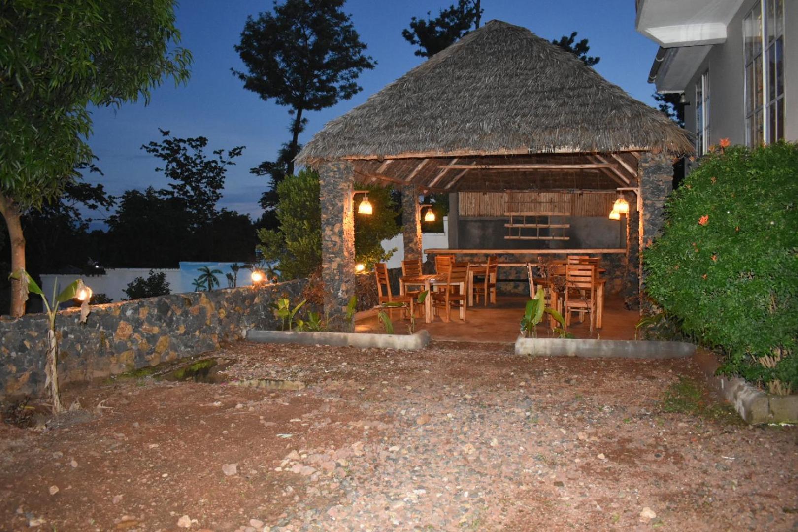 Kilimanjaro Accommodation Msaranga Екстериор снимка