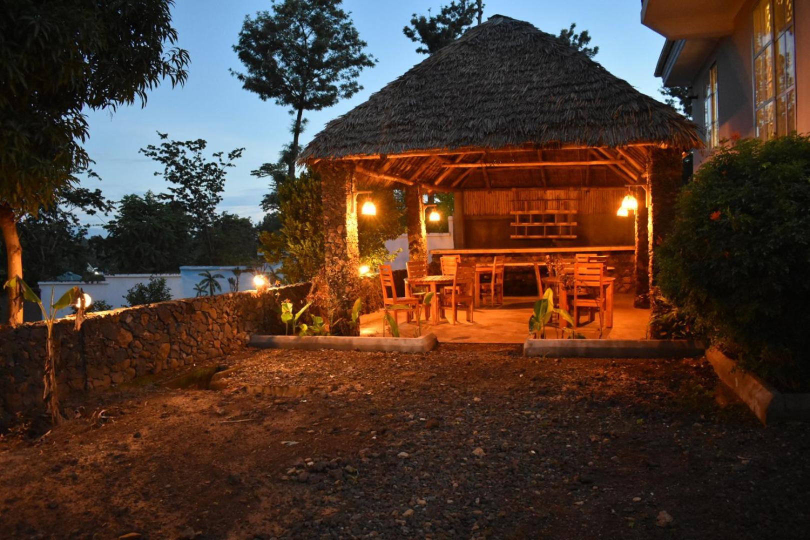 Kilimanjaro Accommodation Msaranga Екстериор снимка